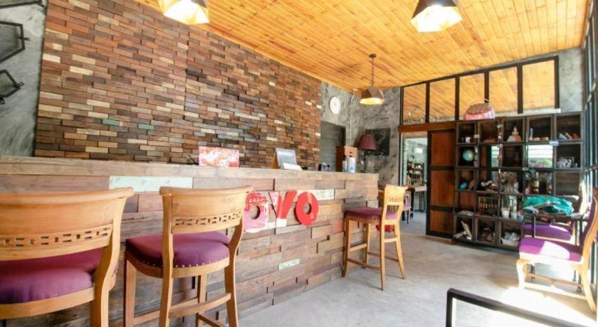 Готель Oyo 75374 Baan Rak Mai Канчанабурі Екстер'єр фото