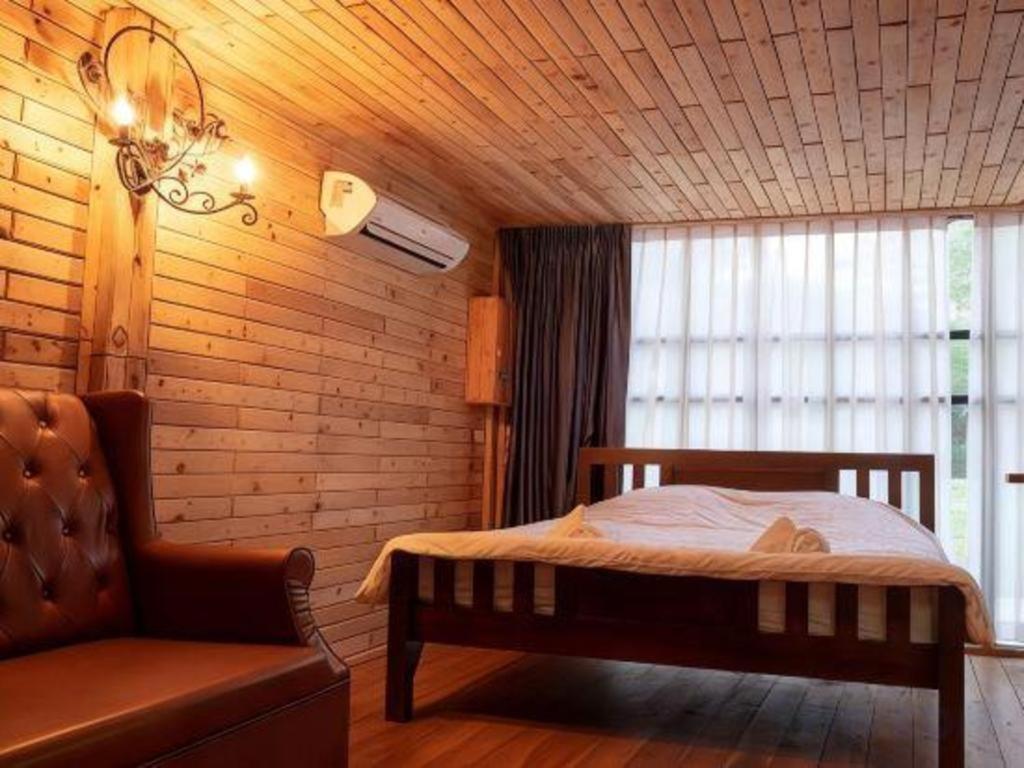 Готель Oyo 75374 Baan Rak Mai Канчанабурі Екстер'єр фото